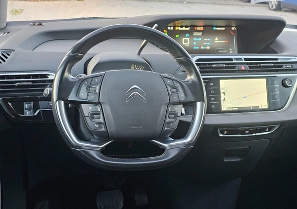 Citroen C4 Grand Picasso cena 49900 przebieg: 140070, rok produkcji 2015 z Białogard małe 301